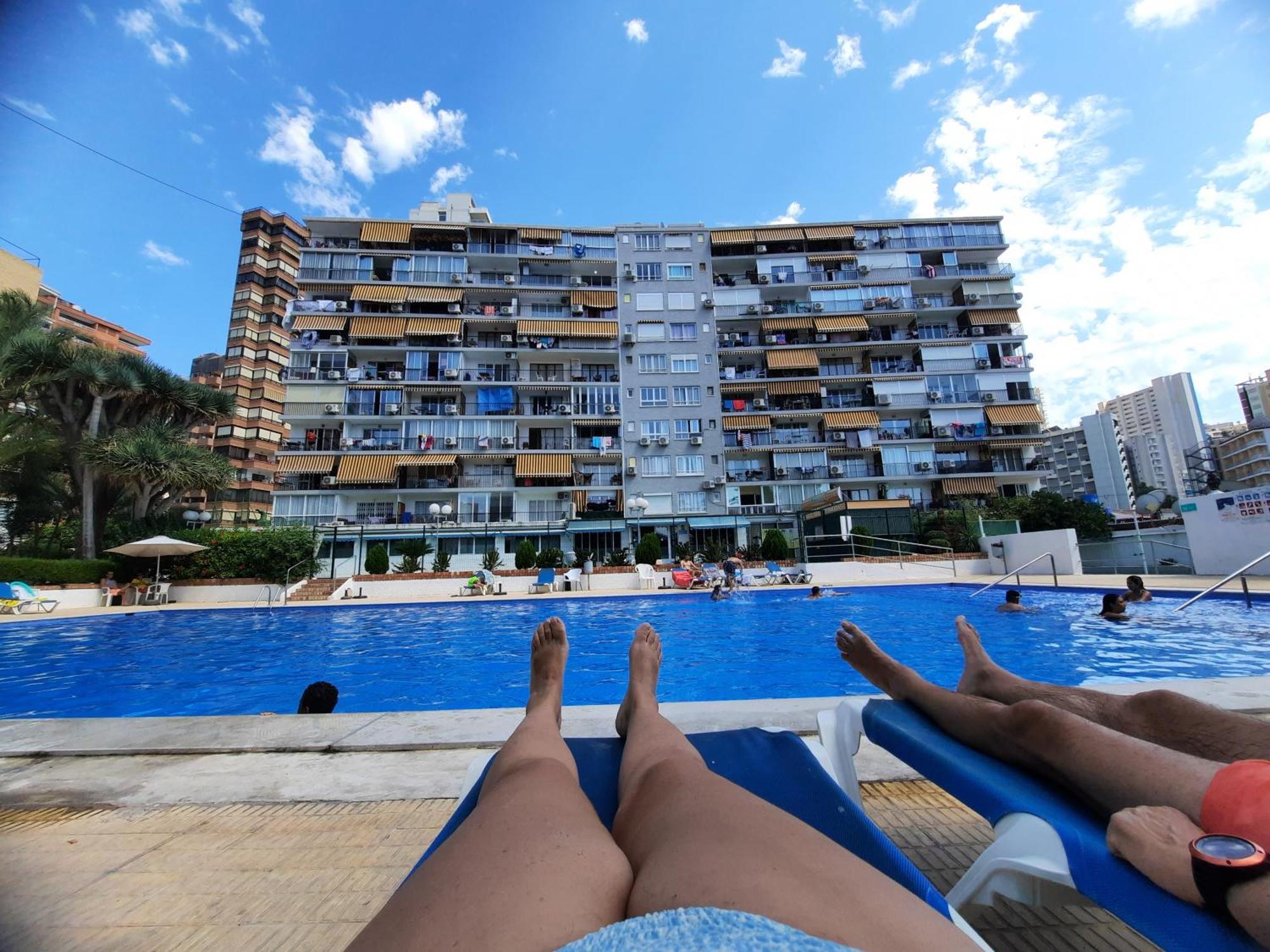 Happy Loix Wifi Aa Garage Pool Apartment Benidorm Exterior foto